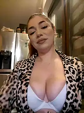Ella sweety online show from 01/03/25, 09:15