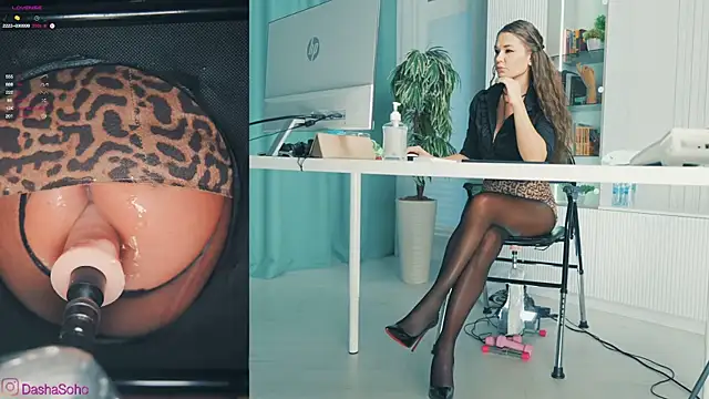 Snapshot of art_porno chatting on 10/22/25, 01:39 art porno online show from 10/22/25, 01:39