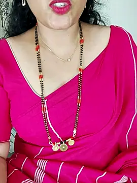 Snapshot of Indian_desi_wife chatting on 06/22/26, 04:37 Indian desi wife online show from 06/22/26, 04:37