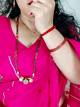 Snapshot of Indian_desi_wife chatting on 07/28/26, 04:16 Indian desi wife online show from 07/28/26, 04:16