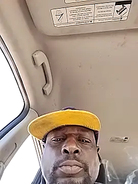 Snapshot of Daddy_hook chatting on 12/10/24, 09:22 Daddy hook online show from 12/10/24, 09:22