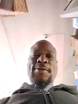 Snapshot of Daddy_hook chatting on 12/15/24, 05:10 Daddy hook online show from 12/15/24, 05:10