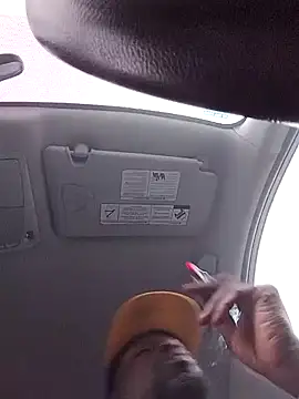 Snapshot of Daddy_hook chatting on 12/23/24, 03:12 Daddy hook online show from 12/23/24, 03:12