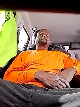 Snapshot of Daddy_hook chatting on 01/22/25, 07:13 Daddy hook online show from 01/22/25, 07:13