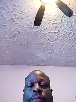 Snapshot of Daddy_hook chatting on 02/01/25, 01:44 Daddy hook online show from 02/01/25, 01:44