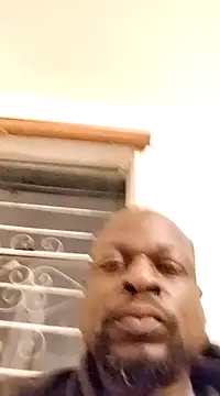 Snapshot of Daddy_hook chatting on 02/10/25, 03:46 Daddy hook online show from 02/10/25, 03:46