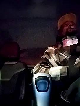 Snapshot of Daddy_hook chatting on 02/11/25, 12:48 Daddy hook online show from 02/11/25, 12:48