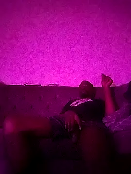 Snapshot of Daddy_hook chatting on 02/16/25, 03:16 Daddy hook online show from 02/16/25, 03:16