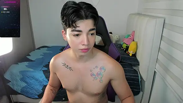 santy7v7 online show from 10/07/25, 01:19