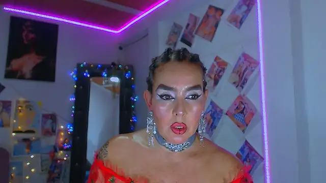 Snapshot of sweet_vanessa_22 chatting on 11/03/25, 04:14 sweet vanessa 22 online show from 11/03/25, 04:14