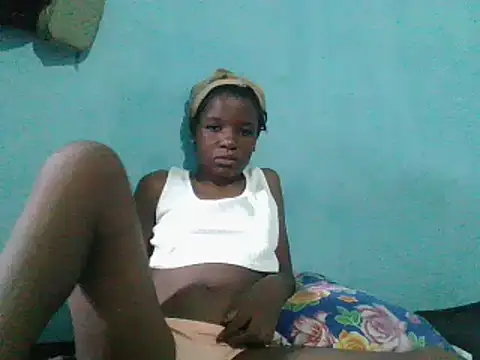 sweetchic  online show from 03/08/25, 10:54