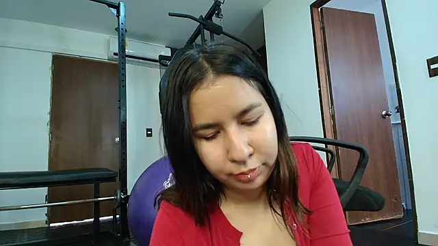 Lia sarahi online show from 02/02/25, 02:24