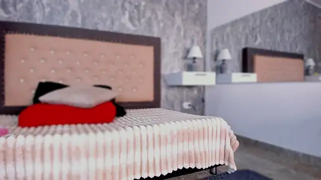 Snapshot of Lia_sarahi chatting on 09/12/25, 11:32 Lia sarahi online show from 09/12/25, 11:32