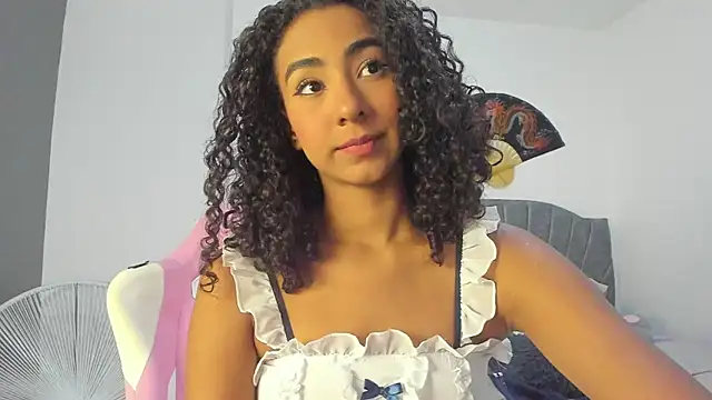 Snapshot of khaliope chatting on 11/28/25, 11:40 khaliope online show from 11/28/25, 11:40