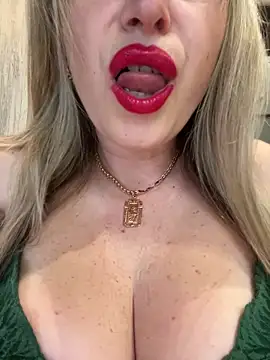Kittenforyou online show from 05/17/26, 12:34