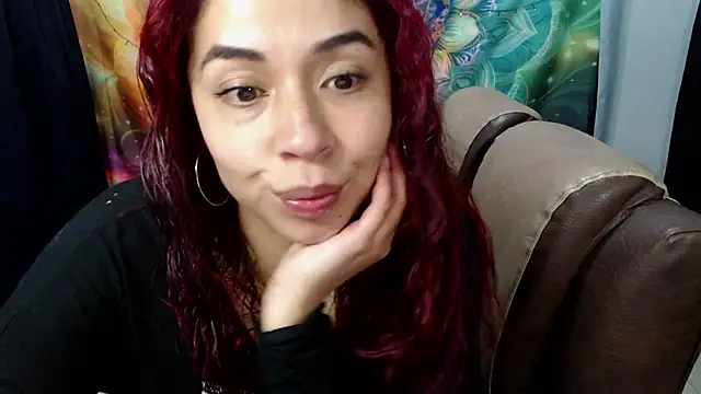 Snapshot of Alexxx_andr4 chatting on 02/14/25, 05:19 Alexxx andr4 online show from 02/14/25, 05:19