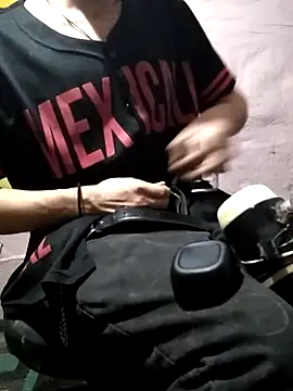 Snapshot of Wero4200 chatting on 10/01/25, 09:15 Wero4200 online show from 10/01/25, 09:15