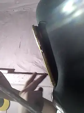 Snapshot of Wero4200 chatting on 10/02/25, 07:48 Wero4200 online show from 10/02/25, 07:48