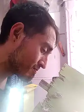 Snapshot of Wero4200 chatting on 10/07/25, 11:13 Wero4200 online show from 10/07/25, 11:13