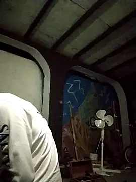 Snapshot of Wero4200 chatting on 10/24/25, 08:55 Wero4200 online show from 10/24/25, 08:55