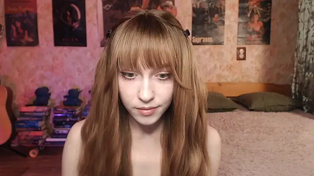 Snapshot of Friendly_Ellie chatting on 02/22/26, 12:23 Friendly Ellie online show from 02/22/26, 12:23