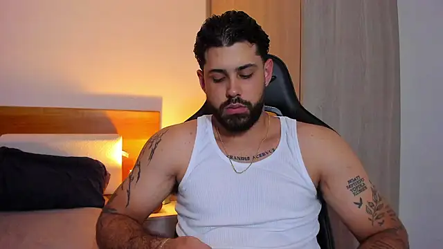 Justyn Torres online show from 03/05/25, 09:26