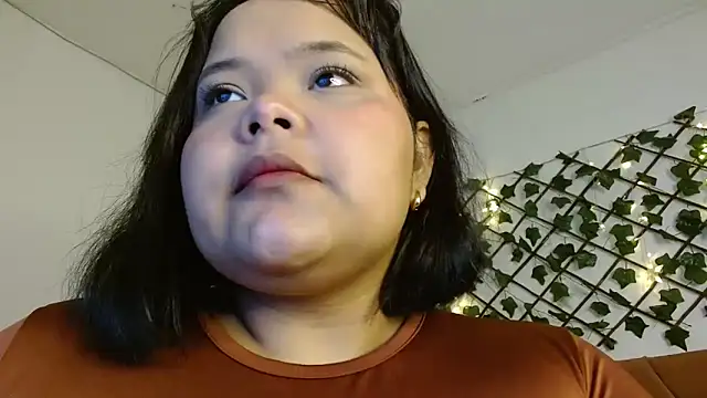 Snapshot of sexychubby___ chatting on 03/16/25, 05:36 sexychubby    online show from 03/16/25, 05:36