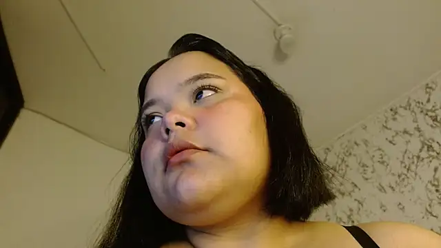 Snapshot of sexychubby___ chatting on 10/12/25, 10:25 sexychubby    online show from 10/12/25, 10:25