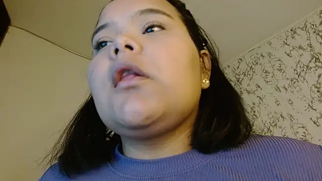 sexychubby    online show from 11/30/25, 08:13