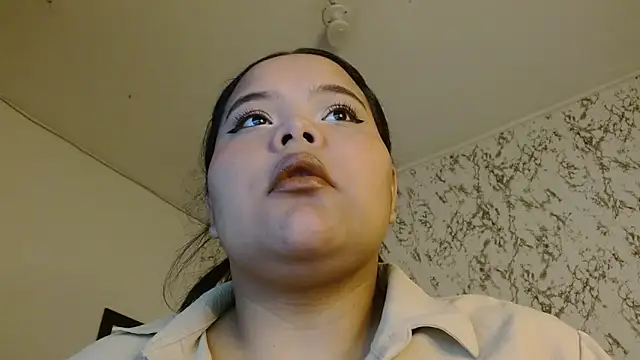 sexychubby    online show from 12/05/25, 05:09