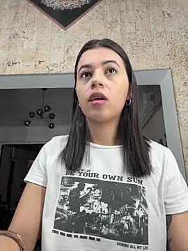 IvySanders1 online show from 10/18/25, 08:59