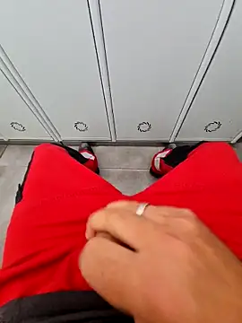 Snapshot of 987654Alf chatting on 10/08/25, 09:18 987654Alf online show from 10/08/25, 09:18