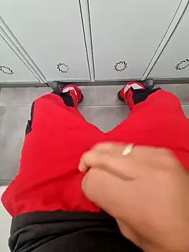 Snapshot of 987654Alf chatting on 10/14/25, 07:42 987654Alf online show from 10/14/25, 07:42