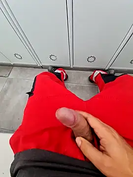 Snapshot of 987654Alf chatting on 10/15/25, 08:58 987654Alf online show from 10/15/25, 08:58