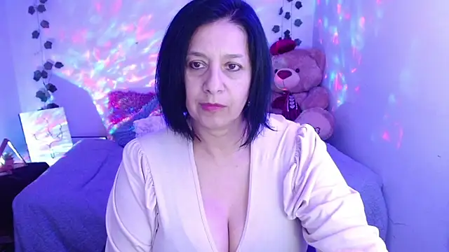 camilalatti online show from 09/27/25, 12:15