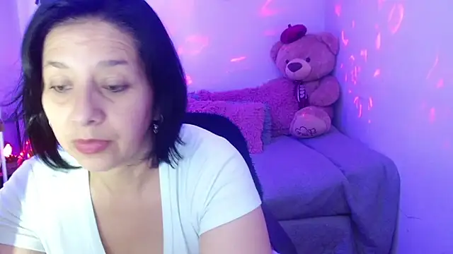 camilalatti online show from 10/04/25, 11:58