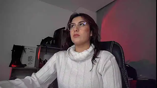 Scarlett Sen online show from 09/17/25, 03:46