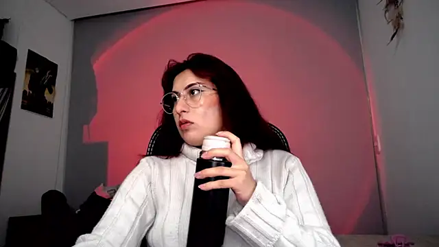 Snapshot of Scarlett_Sen chatting on 10/23/25, 02:27 Scarlett Sen online show from 10/23/25, 02:27