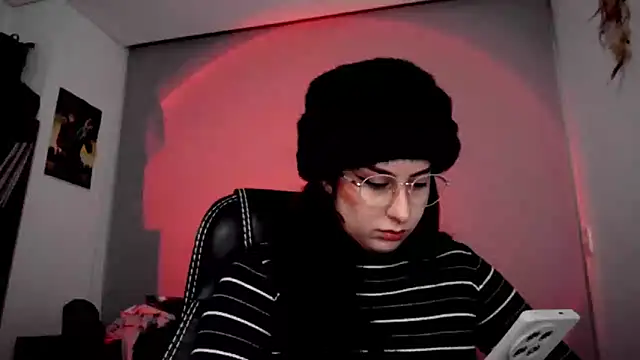 Scarlett Sen online show from 10/25/25, 02:02