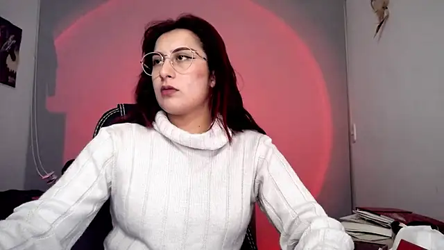 Snapshot of Scarlett_Sen chatting on 11/03/25, 02:18 Scarlett Sen online show from 11/03/25, 02:18