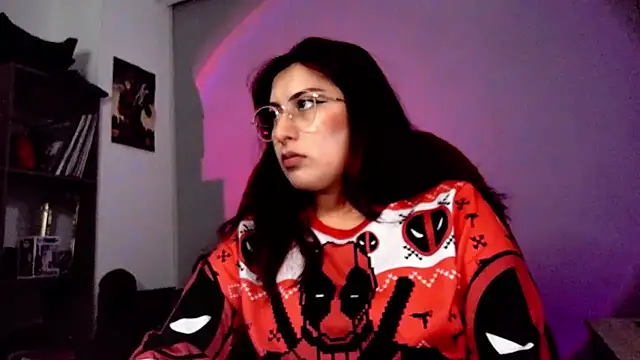 Snapshot of Scarlett_Sen chatting on 11/06/25, 02:07 Scarlett Sen online show from 11/06/25, 02:07