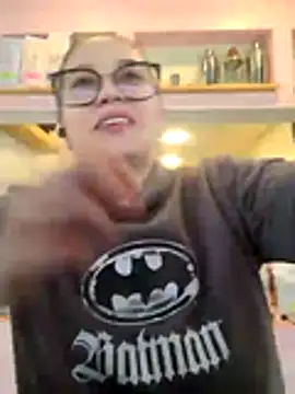 karolgirl-1 online show from 06/09/26, 05:02