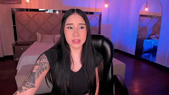 NickyLawson online show from 10/11/25, 03:39