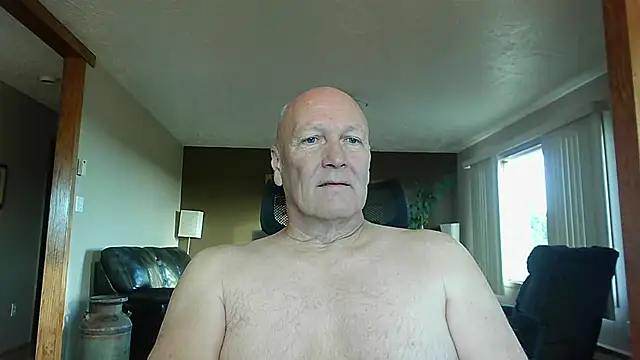 BasicAnt online show from 10/24/25, 02:35