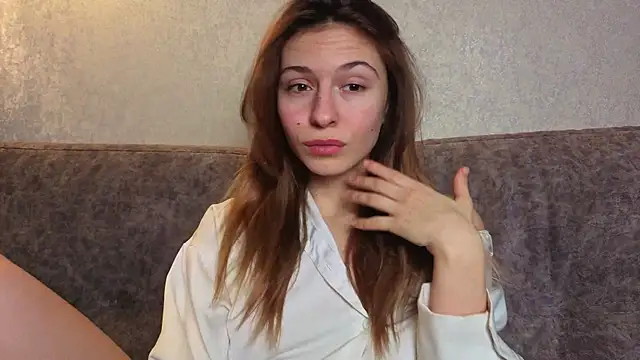 Snapshot of LovelyKatea chatting on 12/14/25, 12:10 LovelyKatea online show from 12/14/25, 12:10