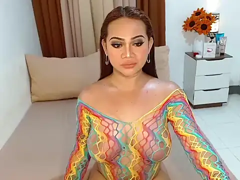 QueenVersa online show from 07/23/26, 12:13