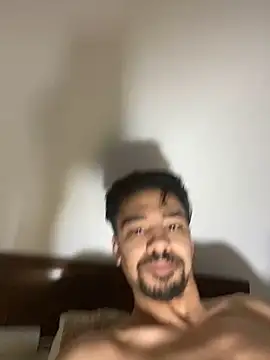 Snapshot of Hermanooooooo chatting on 04/02/26, 12:14 Hermanooooooo online show from 04/02/26, 12:14