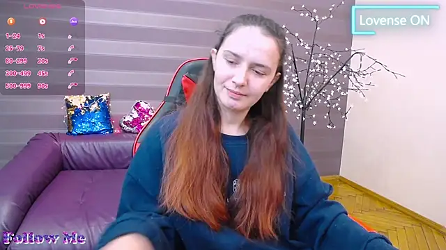 iris nikhols online show from 12/11/24, 03:58
