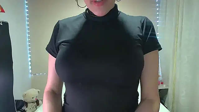 candycarson1 online show from 12/03/24, 02:25