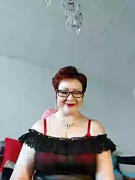 Snapshot of Fire_Night chatting on 12/08/24, 08:20 Fire Night online show from 12/08/24, 08:20